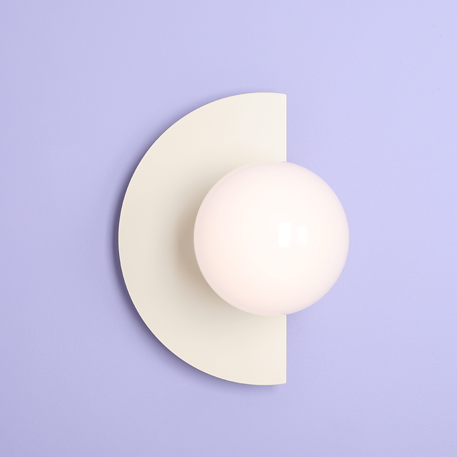 CANDY LOOP GLOBE WALL LIGHT CREAM - DYKE & DEAN