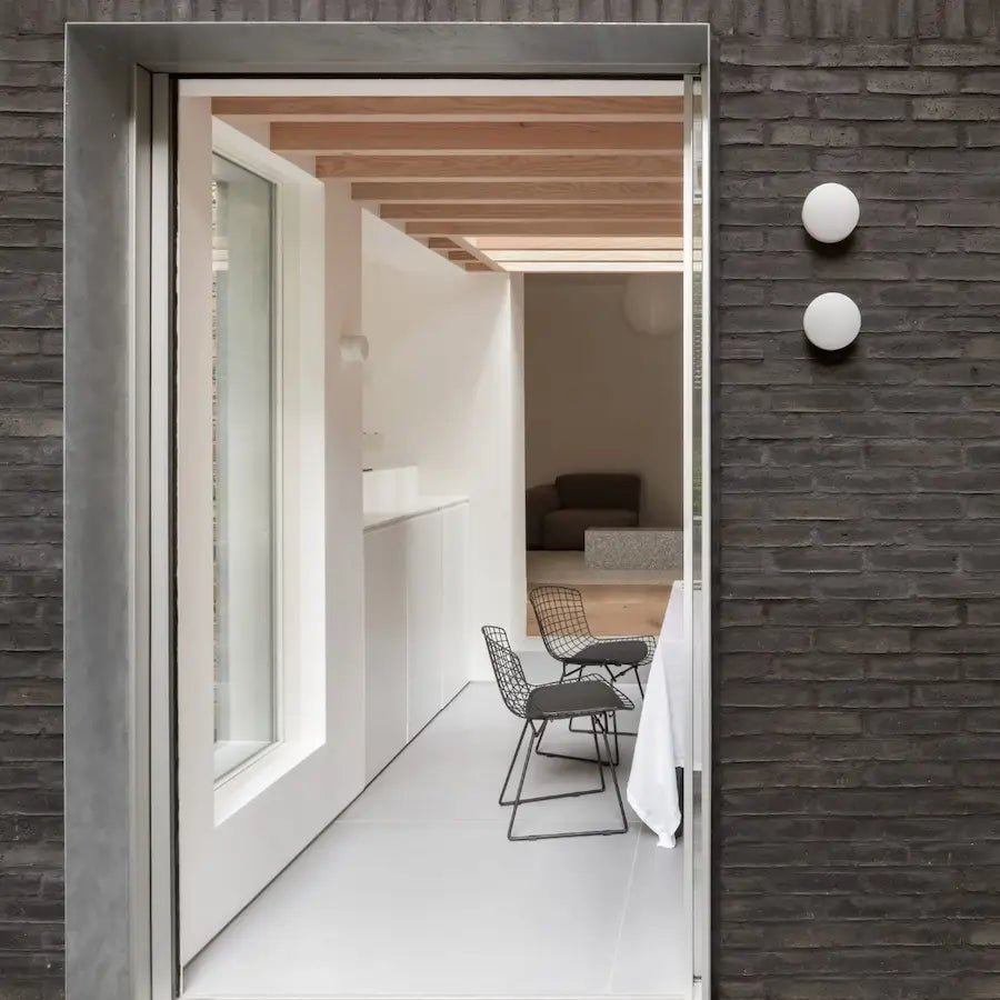 STUDIO HALLET, LONDON | LIGHTING SUPPLY | PHOTOGRAPHY BY STÅLE ERIKSEN - DYKE & DEAN