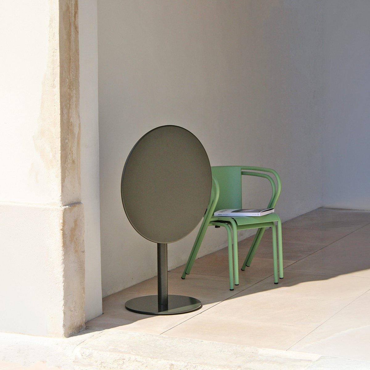ADICO PLANA ROUND FOLDING TABLE STEEL