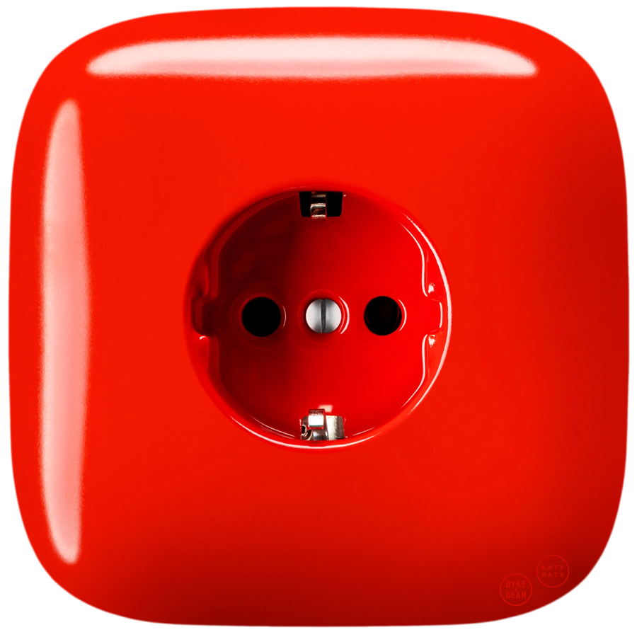 SQUARE PORCELAIN WALL SOCKET SCHUKO RED