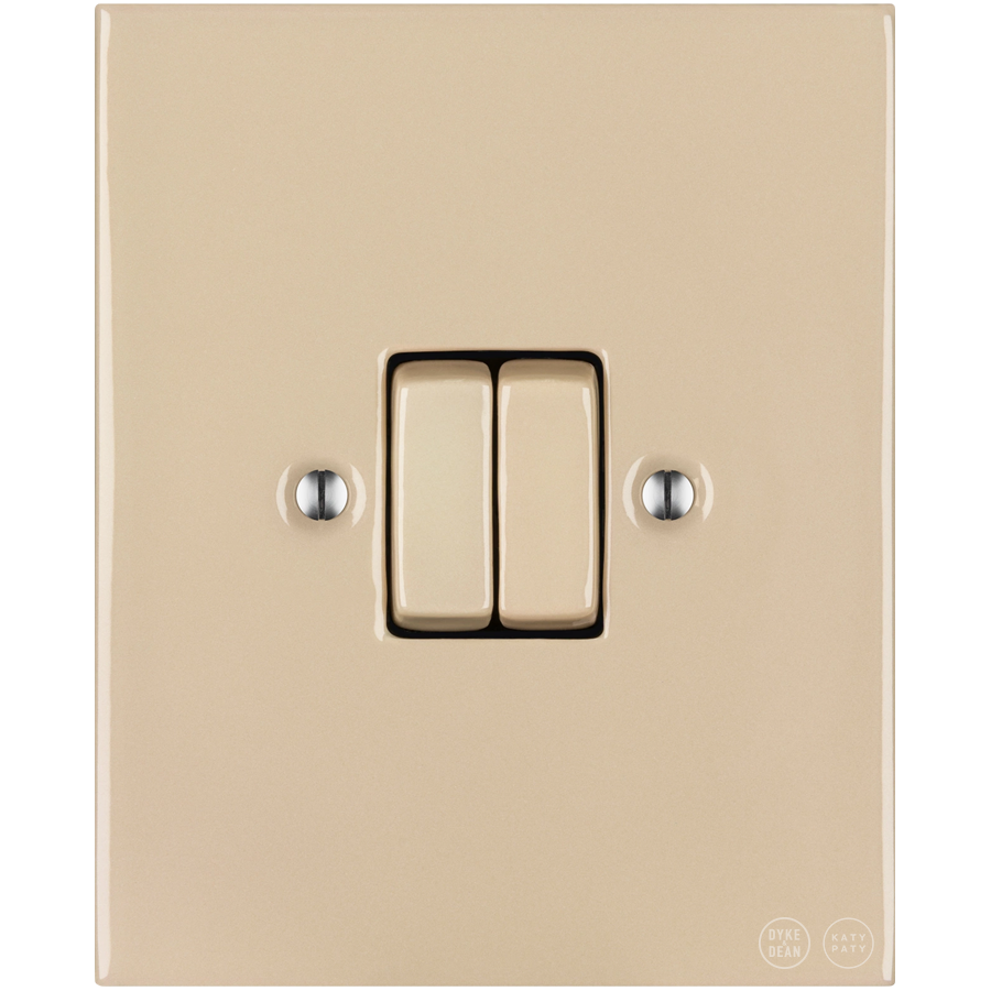 KATY PATY PORCELAIN PLATE WALL LIGHT SWITCH DOUBLE SAND