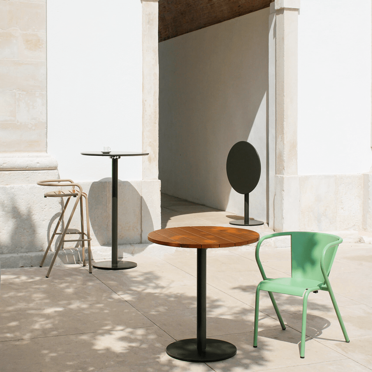 ADICO PLANA ROUND FOLDING HIGH TABLE STEEL - DYKE & DEAN