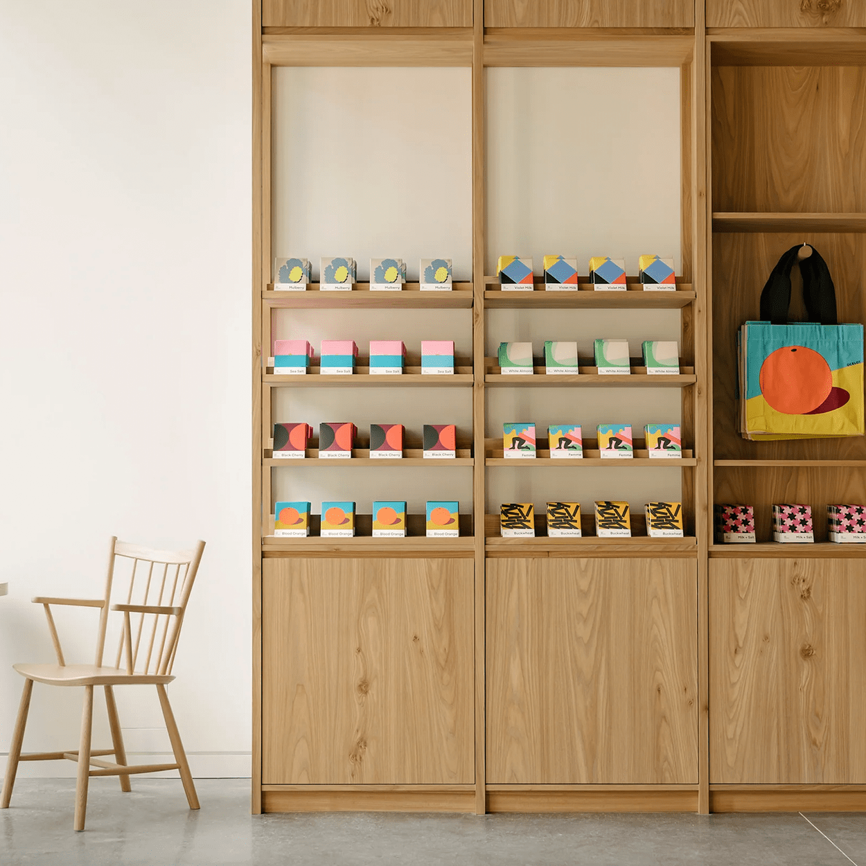 BLACK CHERRY ORGANIC 70% DARK CHOCOLATE BAR - DYKE & DEAN