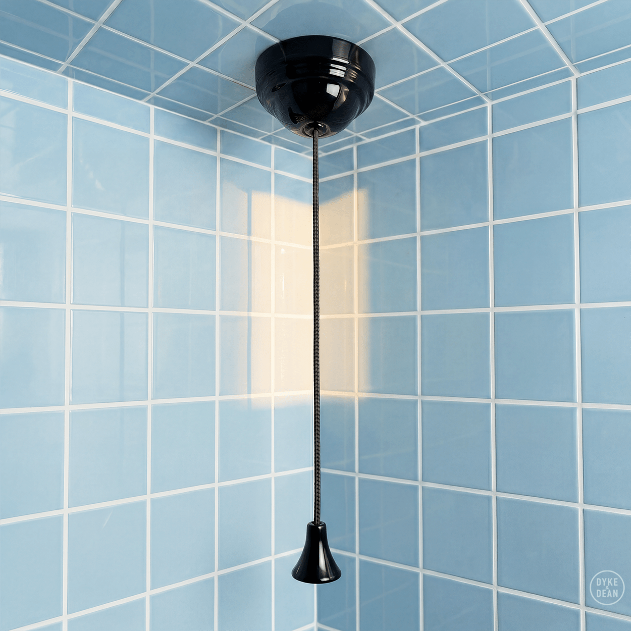 BLACK DOME PULL CORD LIGHT SWITCH - DYKE & DEAN