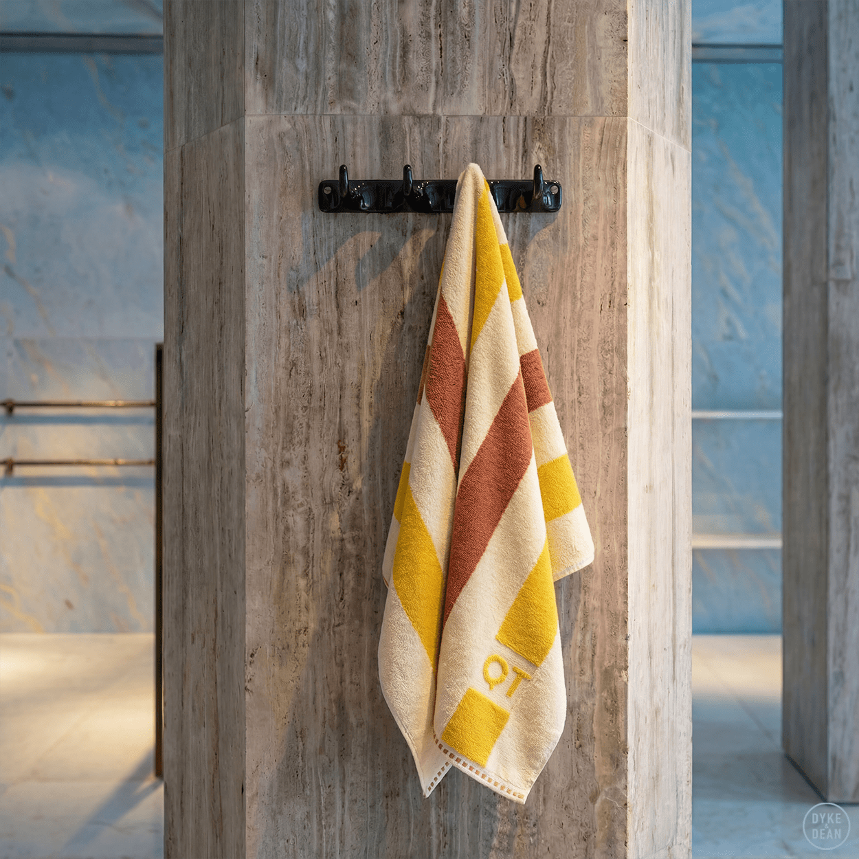 BLACK PORCELAIN HOOK 4 - DYKE & DEAN