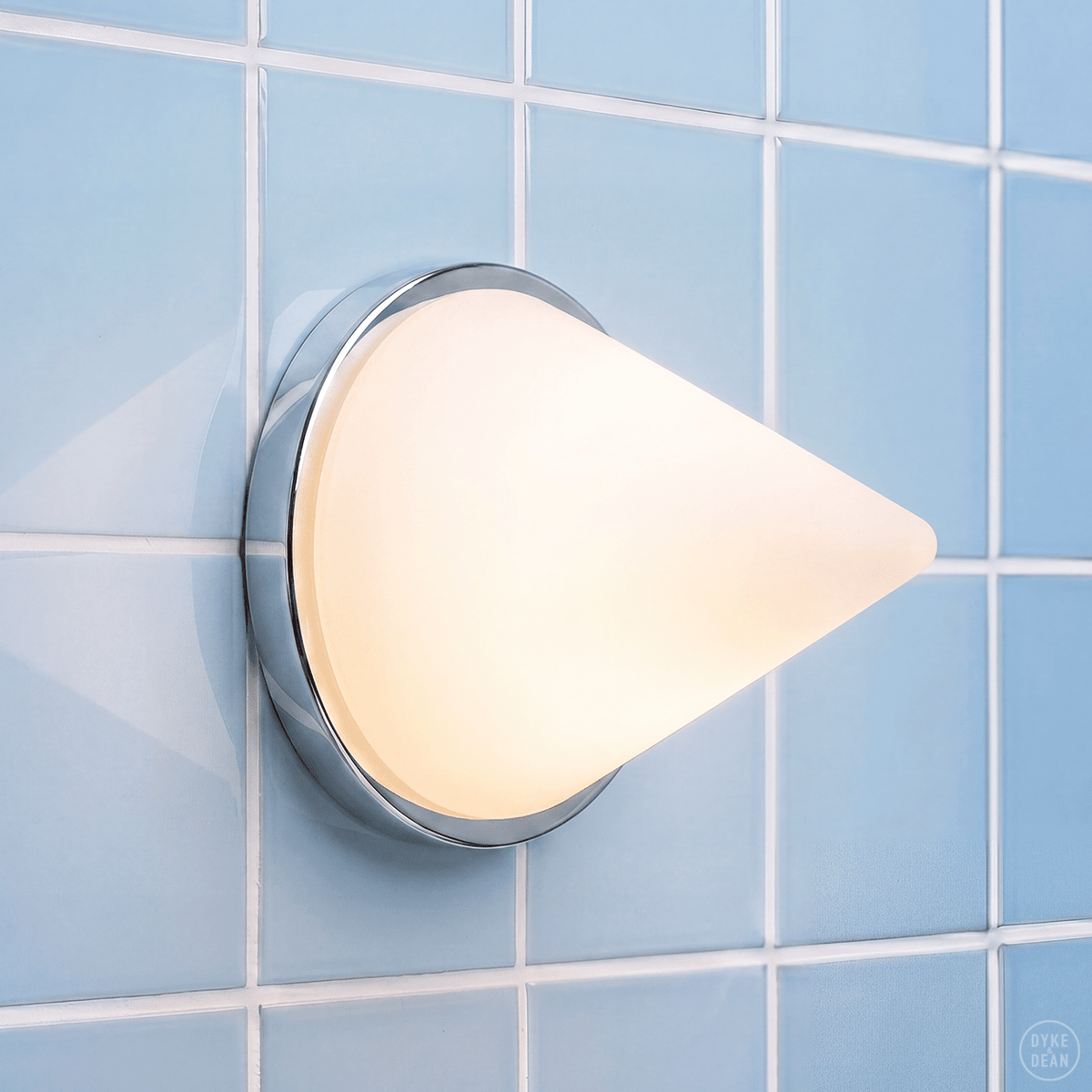 CHROME PYRAMID GLASS LIGHT - DYKE & DEAN