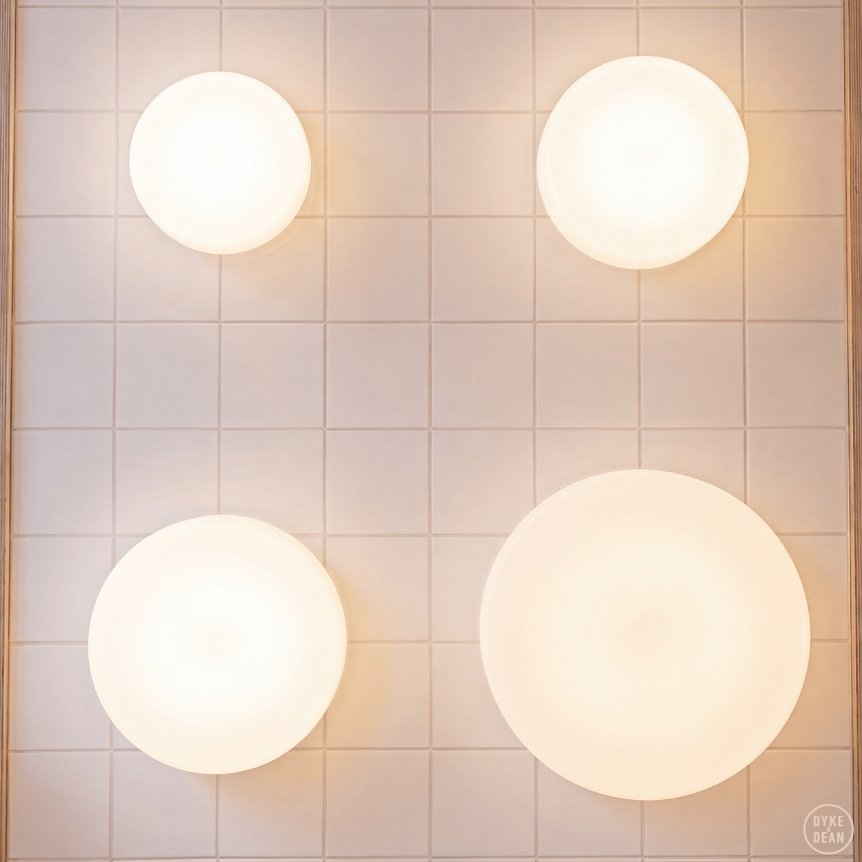 DISC WALL & CEILING LIGHT 250mm - DYKE & DEAN