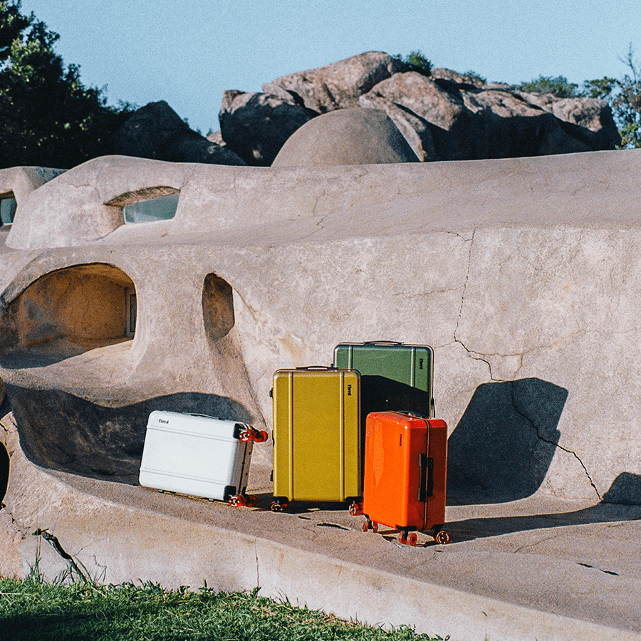 FLOYD CABIN TRAVEL CASE HOT ORANGE - DYKE & DEAN