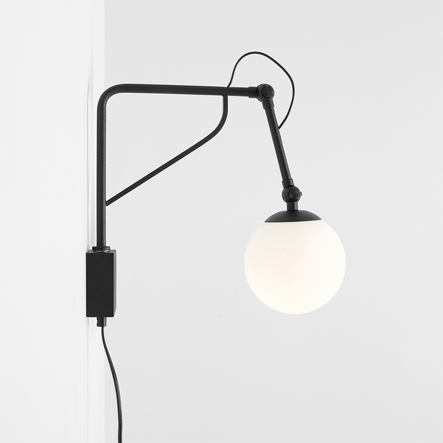 FUNCTIONAL ADJUSTABLE WALL ARM LIGHT BLACK - DYKE & DEAN