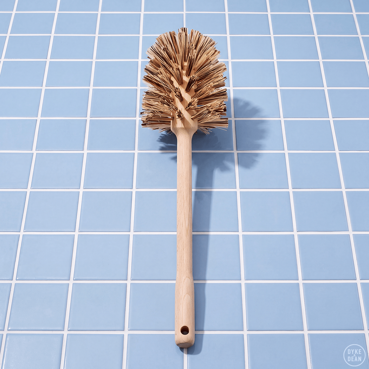 LARGE WOODEN FIBRE TOILET BRUSH - DYKE & DEAN
