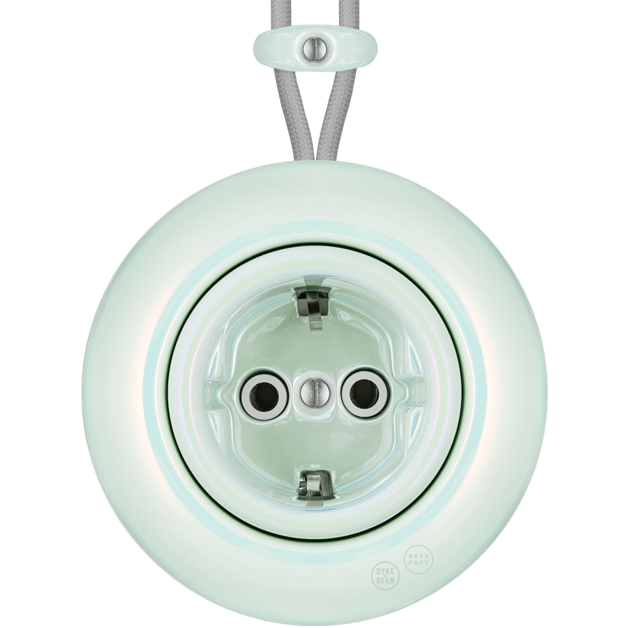 PORCELAIN KATY PATY COLONA ROUND SURFACE MOUNTED SCHUKO SOCKET CONCHA - DYKE & DEAN