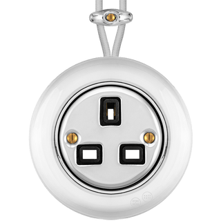 PORCELAIN KATY PATY COLONA ROUND SURFACE MOUNTED UK SOCKET CHROME - DYKE & DEAN