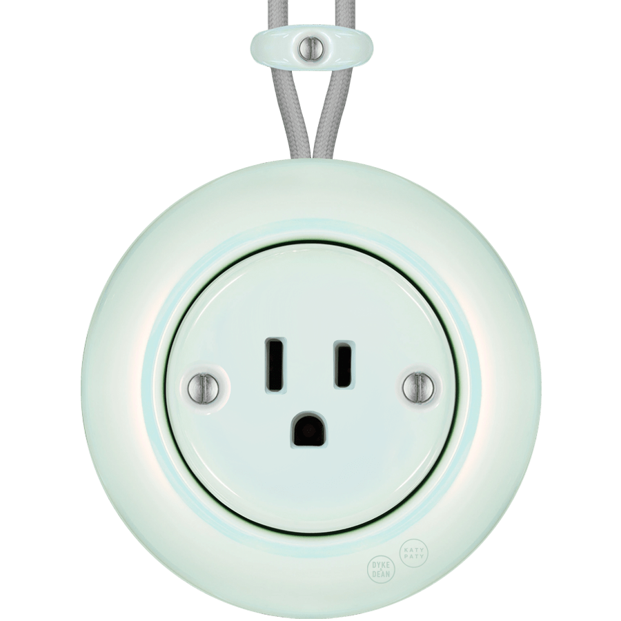 PORCELAIN KATY PATY COLONA ROUND SURFACE MOUNTED USA 15AMP SOCKET CONCHA - DYKE & DEAN