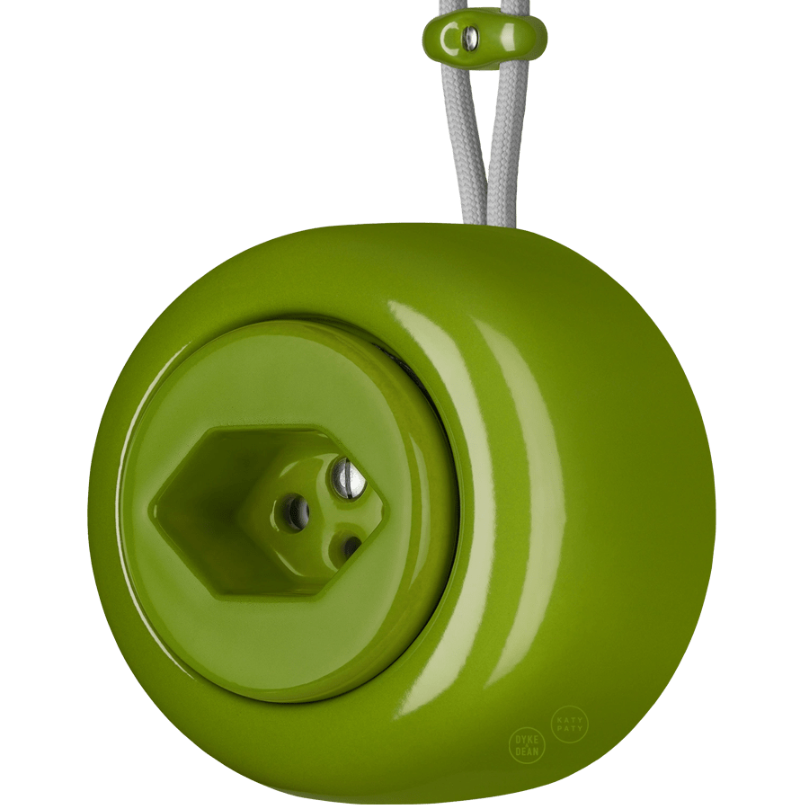 PORCELAIN ROUND SURFACE MOUNTED SWISS SOCKET GREEN - DYKE & DEAN