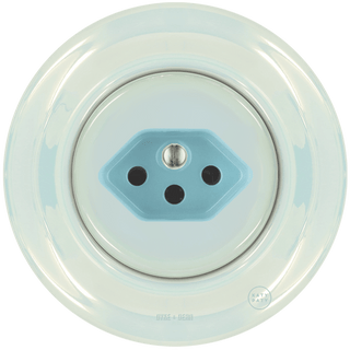 PORCELAIN WALL MOUNTED SWISS SOCKET CONCHA - DYKE & DEAN