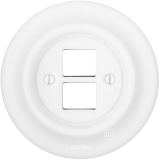 PORCELAIN WALL PC/USB SOCKET MATT WHITE - DYKE & DEAN