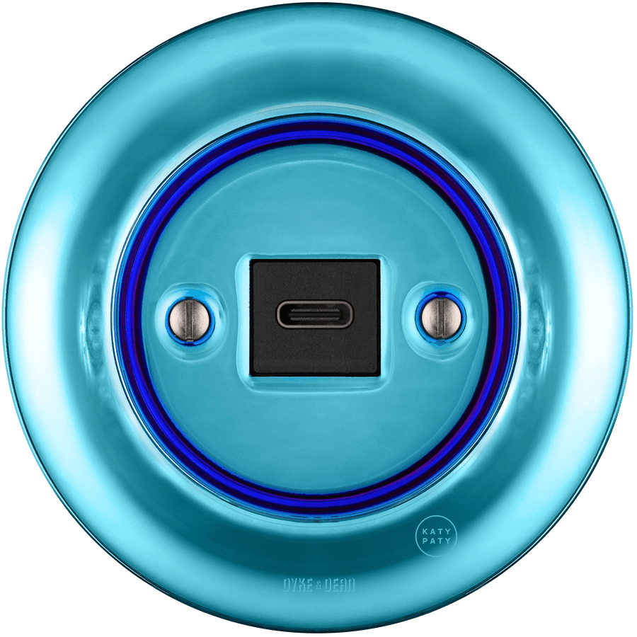 PORCELAIN WALL SOCKET SKY BLUE USB - C - DYKE & DEAN