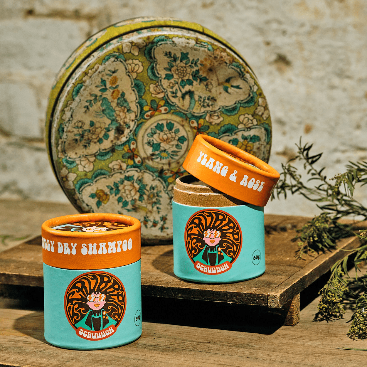 SCRUBBER YLANG & ROSE DRY SHAMPOO - DYKE & DEAN