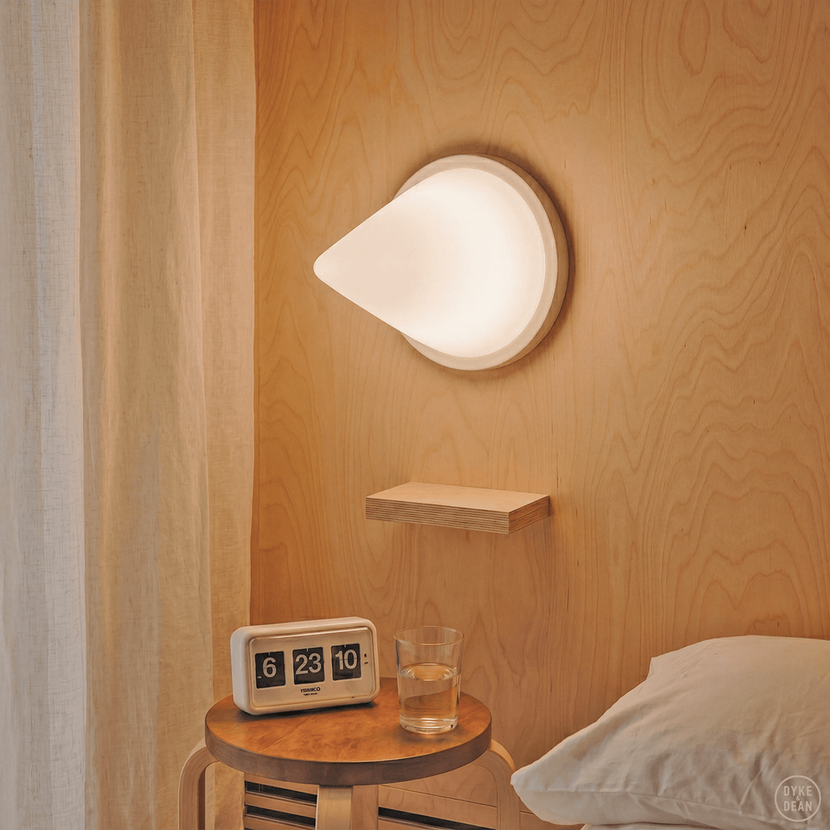 WHITE PYRAMID GLASS LIGHT - DYKE & DEAN