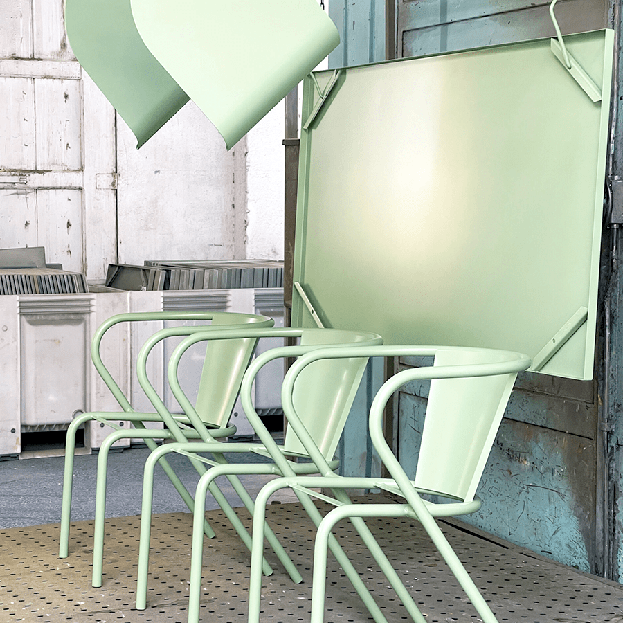 ADICO ANDLUZA STACKING CHAIR - DYKE & DEAN