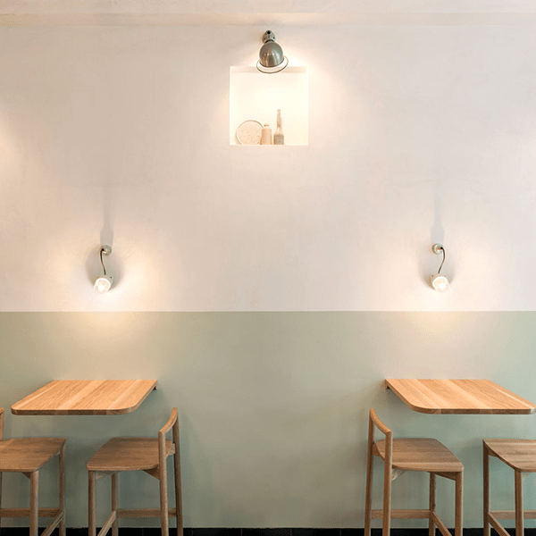 CERAMIC ANGLED WALL LIGHT CLEAR E27