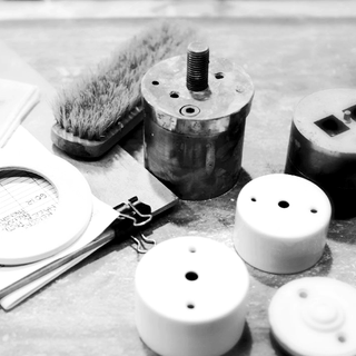 CERAMIC DOME PUSH BUTTON DOORBELLS - DYKE & DEAN
