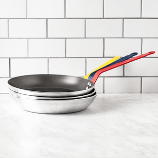 DE BUYER CHOC FRYING PANS BLUE HANDLES - DYKE & DEAN