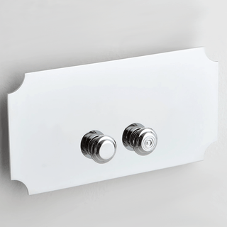 GEORGIAN CORNERS TOILET FLUSH PLATE MATT BRASS - DYKE & DEAN