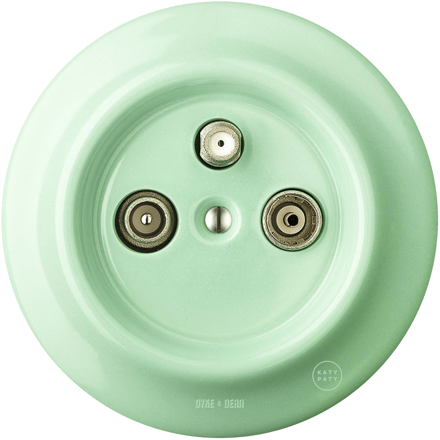 PORCELAIN WALL SOCKET MINT TV ANTENNA - DYKE & DEAN
