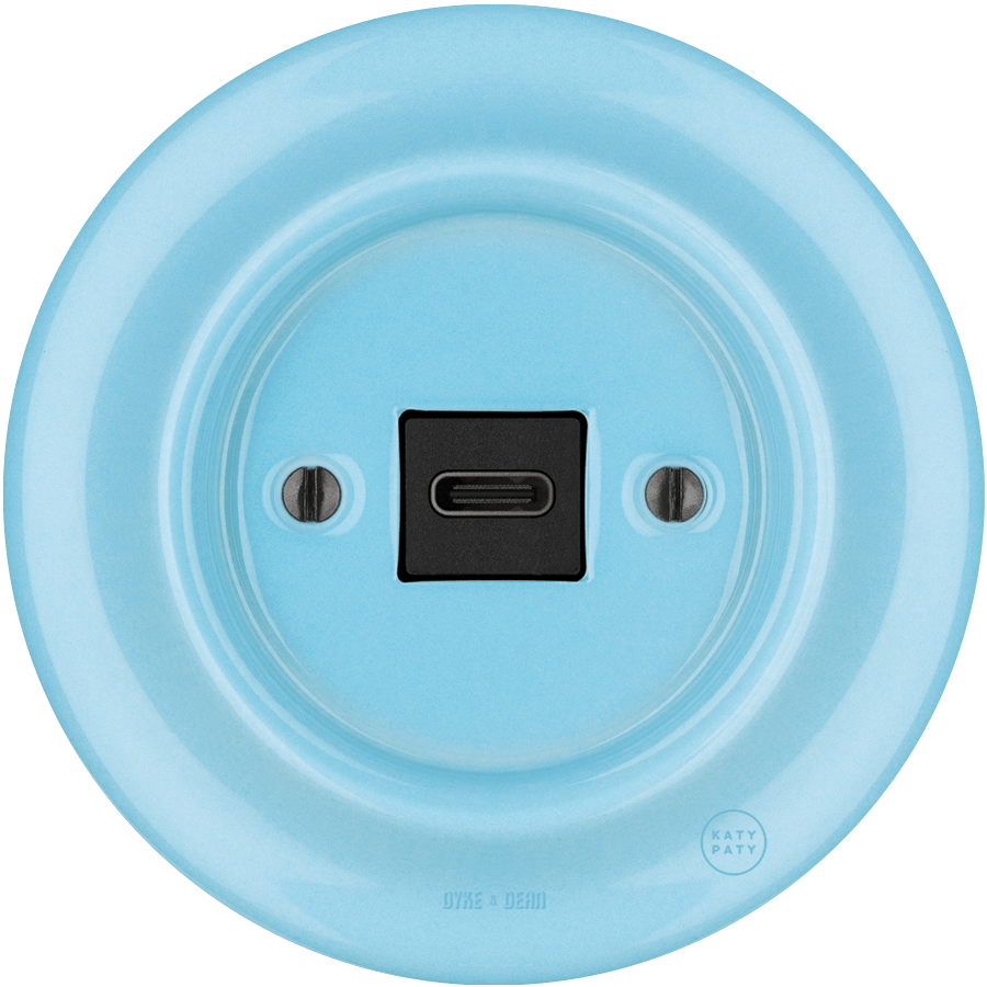 PORCELAIN WALL SOCKET PASTEL BLUE USB-C - DYKE & DEAN