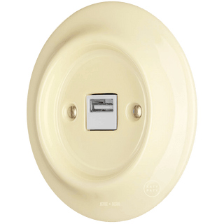 PORCELAIN WALL USB CHARGER VANILLA - DYKE & DEAN